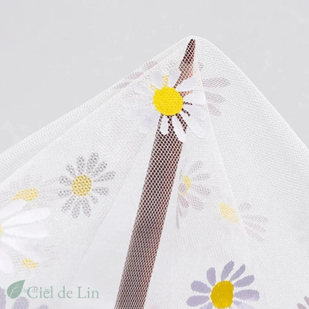 Moustiquaire poussette bébé détail tissu – Ciel de Lin