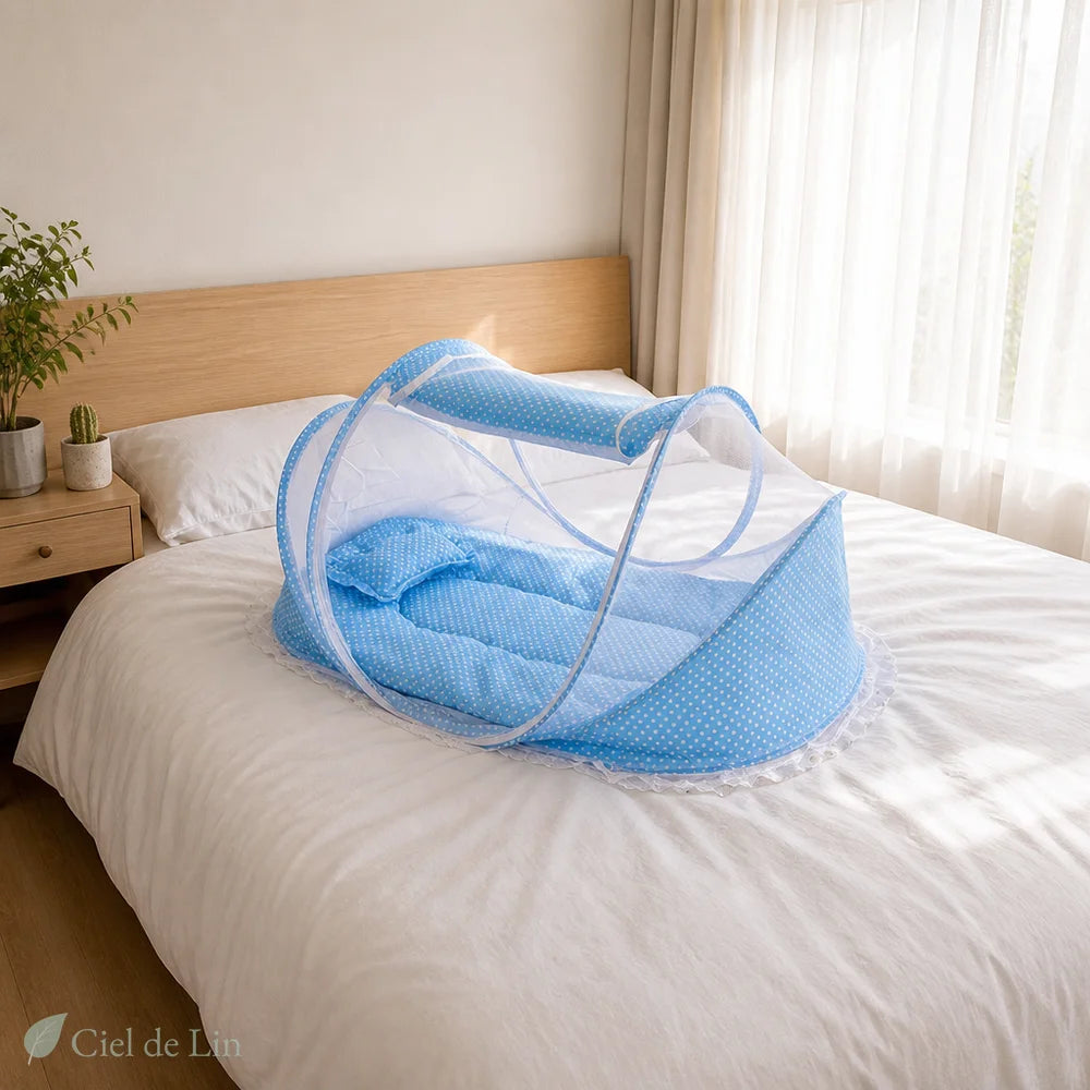 Moustiquaire lit bébé pliable bleu – Ciel de Lin