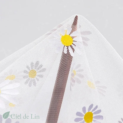 Moustiquaire poussette bébé détail tissu – Ciel de Lin