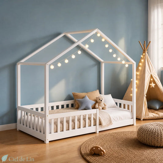 Lit cabane bois massif blanc Montessori 90x200cm frontal – Ciel de Lin