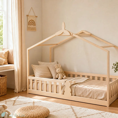 Lit cabane Montessori toit triangulaire 90x200cm naturel – Ciel de Lin